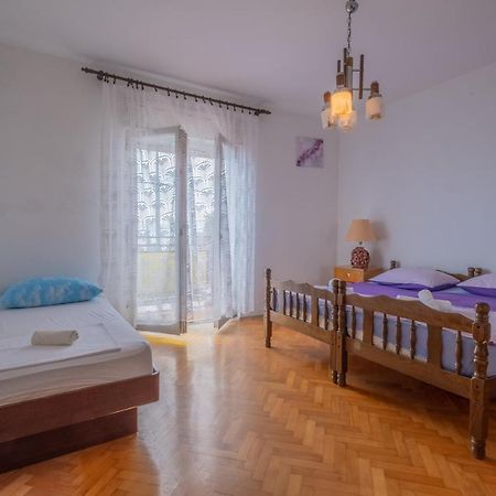 רייקה Room Apartment Kantrida מראה חיצוני תמונה