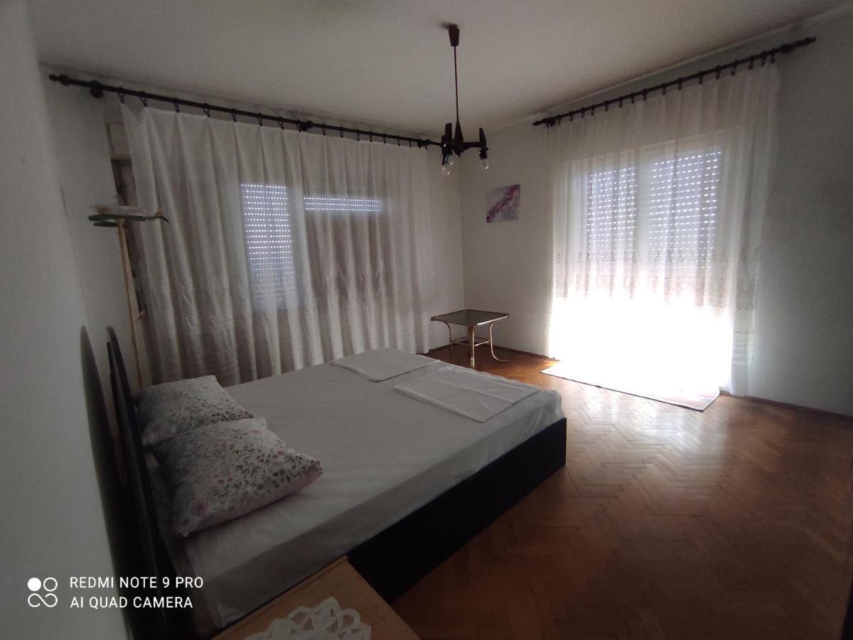 רייקה Room Apartment Kantrida מראה חיצוני תמונה